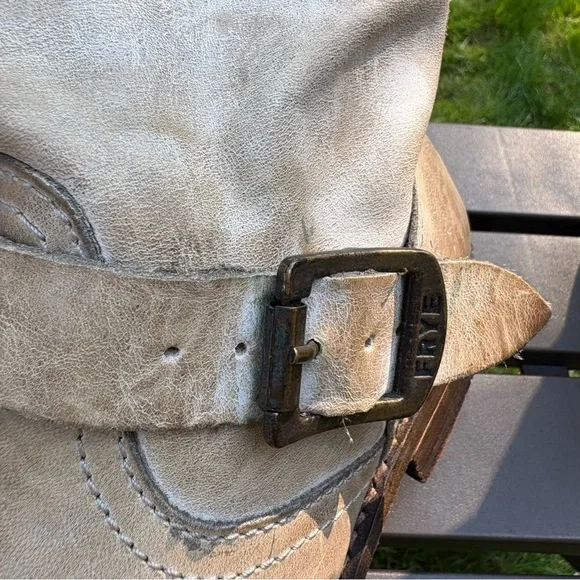 Frye Veronica Slouch Leather Tall Knee High Riding Motorcycle Boots Tan Size 9.5 - Picture 13 of 13